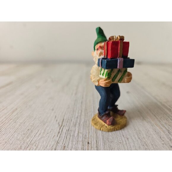 Vintage elf present figurine village Xmas decor unique - Picture 2 of 8